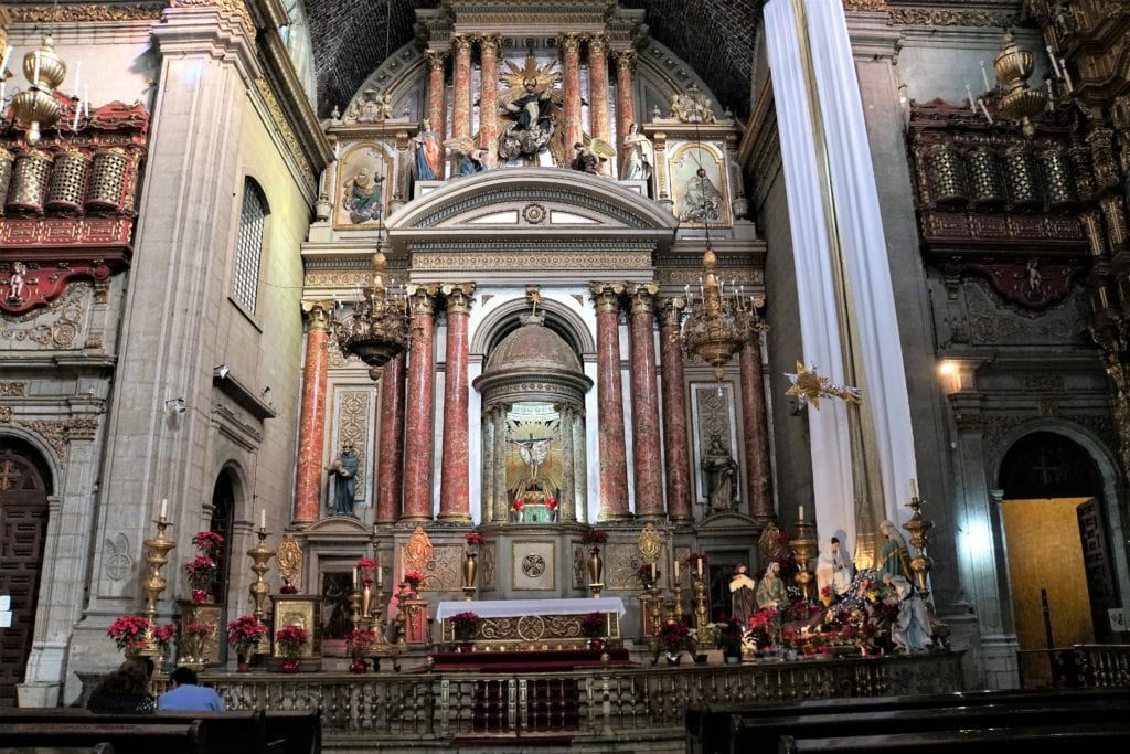 Metropolitan Cathedral alter