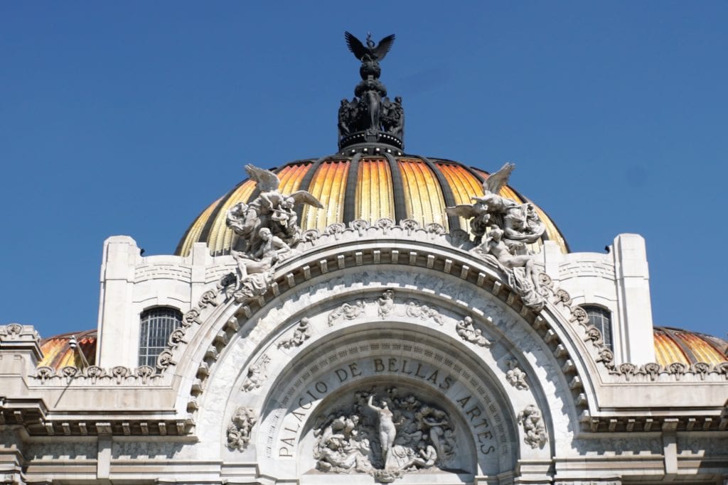 Palace De Bellas Artes, highlighting top