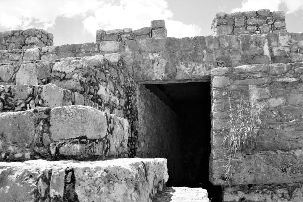 Dzibilchaltun Mayan ruin looking at doorway