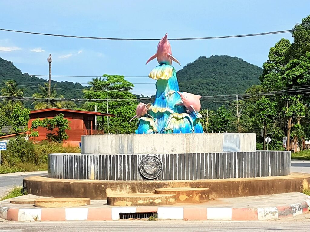 Khanom Pink Dolphin Statue