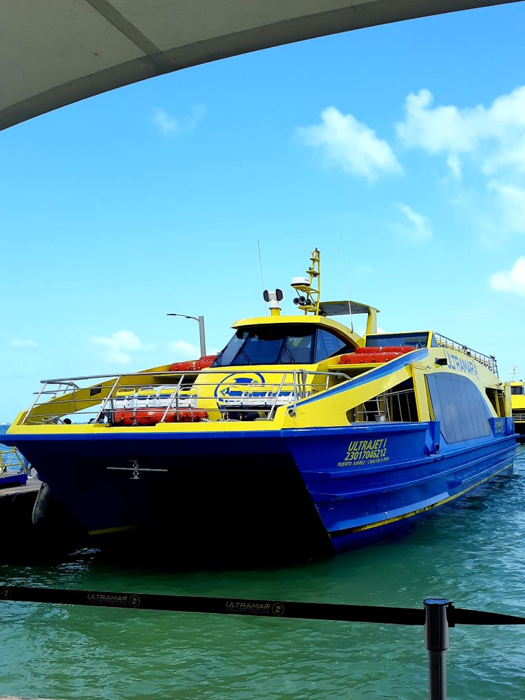 Isla mujeres ferry