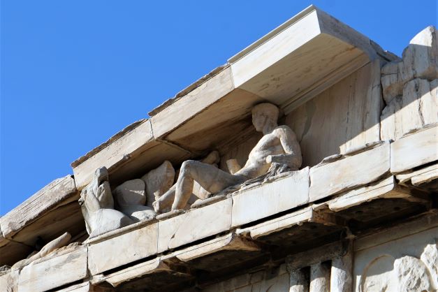 Parthanon top left corner sculptors