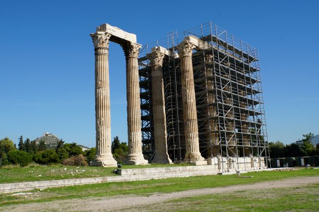 Temple of Olympian columns under resturation