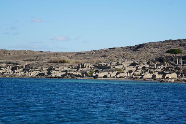 Delos Harbor