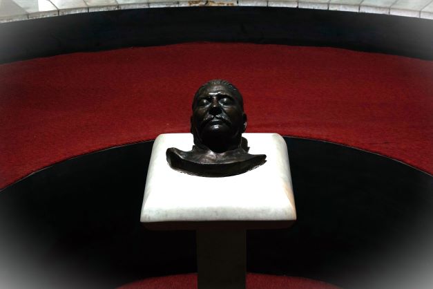 Stalin death mask Gori Museum