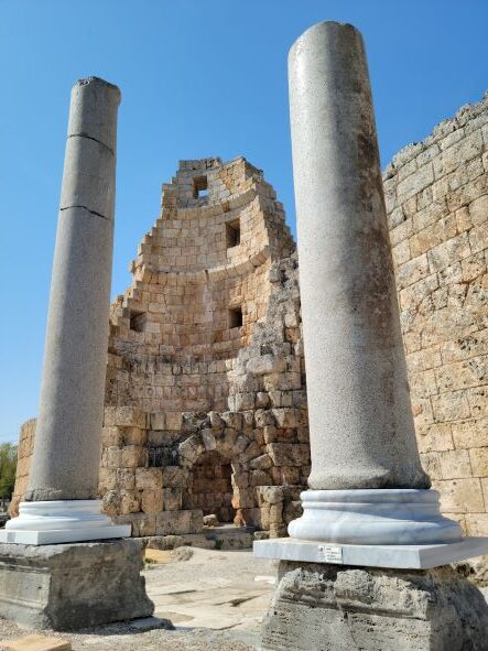 Looking back onto the Hellenistic gate