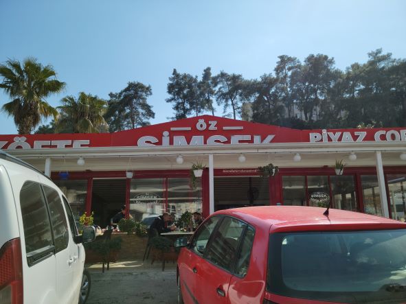 Picture of restaurant Şimsek Köfteci isa inMeşhur Aksu