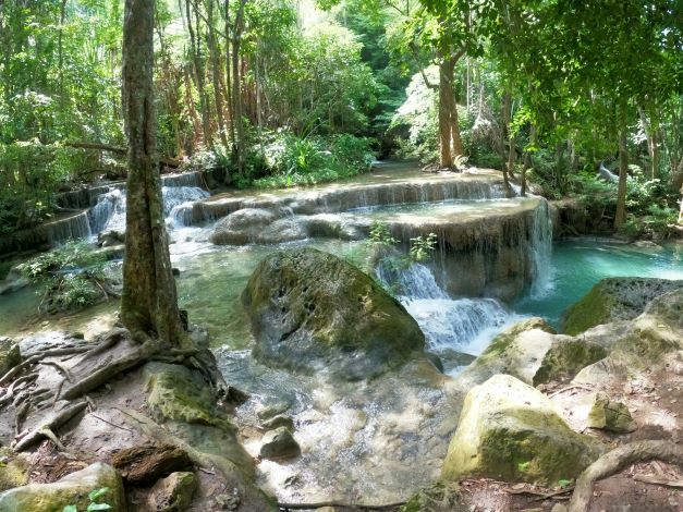 One-og-the-beautiful-falls-at-Erawan-park